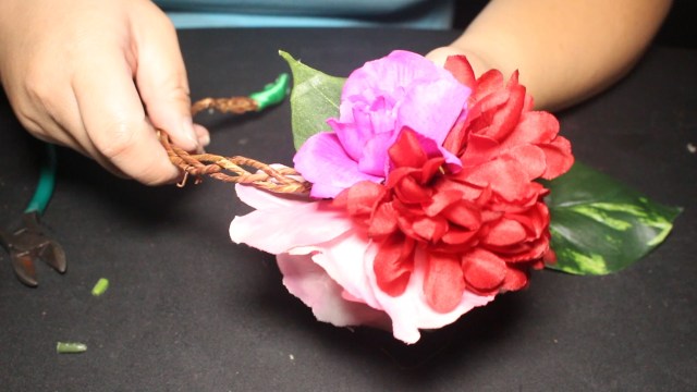 MVI_2490.00_04_27_12.Still009